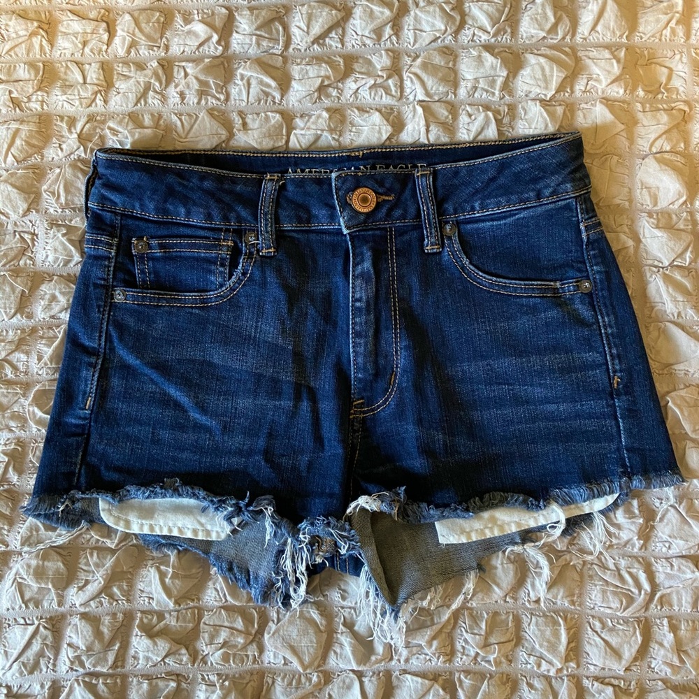 American Eagle women’s shorts